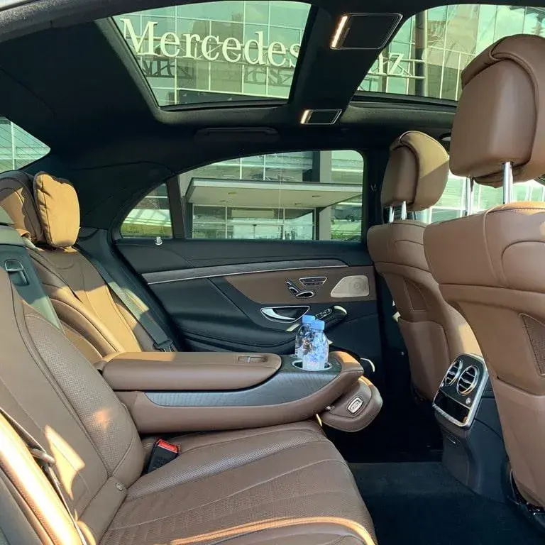 салон авто Mercedes w222 S500 AMG 2019