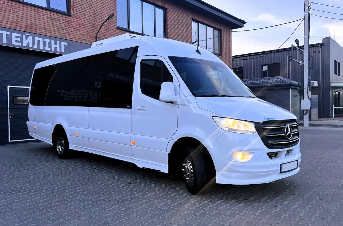 Mercedes Sprinter w907/10, Mercedes Sprinter (w907) 23 місць, Mercedes Sprinter (w907) 23 мест